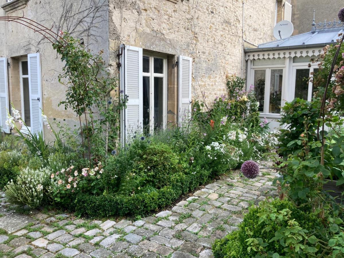 Le Clos De L'Eglise Арроманш-ле-Бен Экстерьер фото